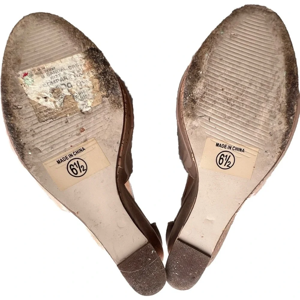 Steve Madden Women's Nude Wedge Sandals Great Condition! 6.5